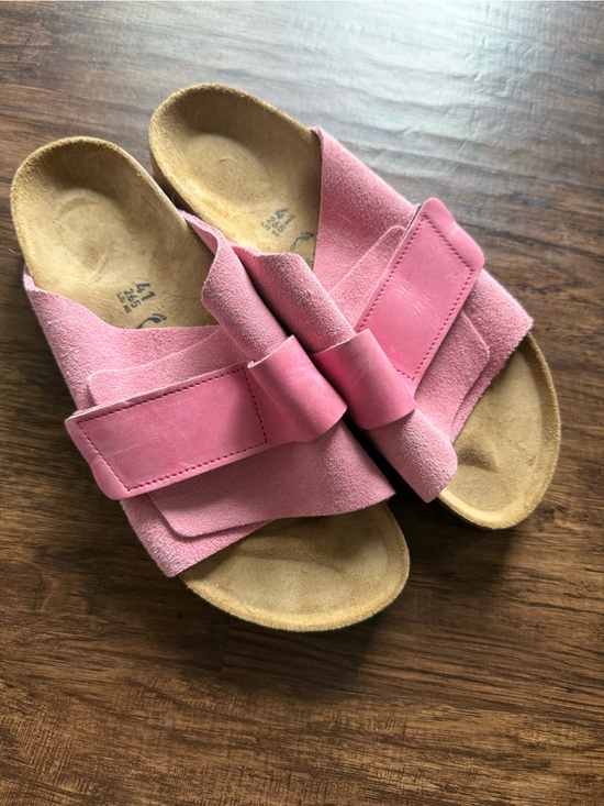 Birkenstock Shoes - Birkenstock Oita sandals in Candy Pink suede